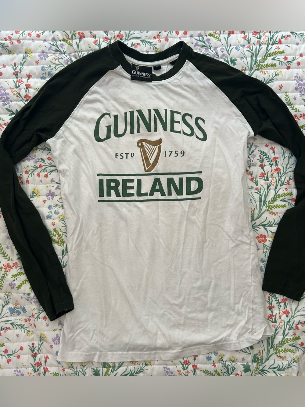 Guinness White Raglan Long-Sleeve Shirt with Dark Green Sleeves